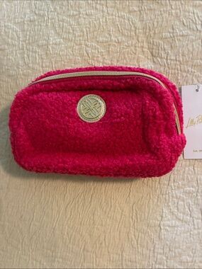 Lilly Pulitzer Jeanie Sherpa Belt Bag in the Raspberry Rouge ~ NWT